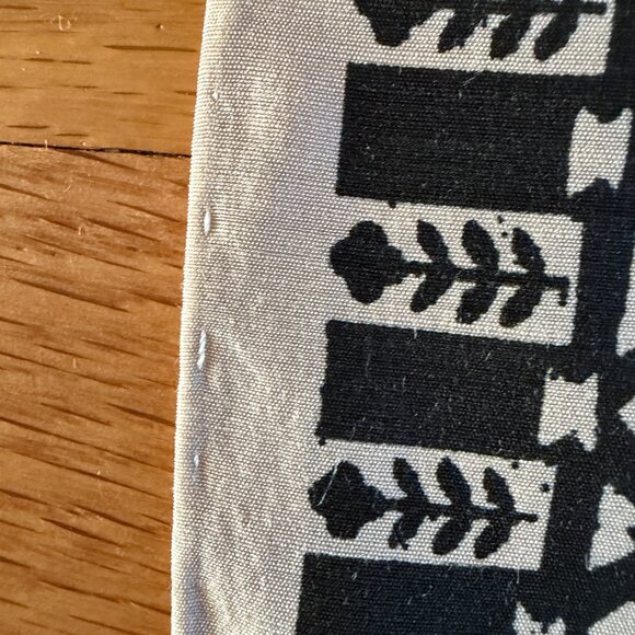 Vintage Kanebo Japanese Peacock and Floral Silk Scarf 32" X 32" - Picture 6 of 15